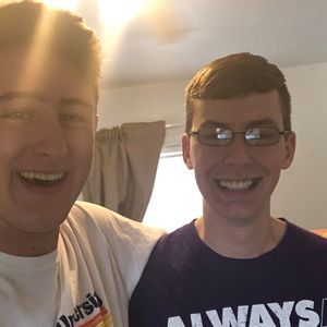 Meet your Posher, Troy